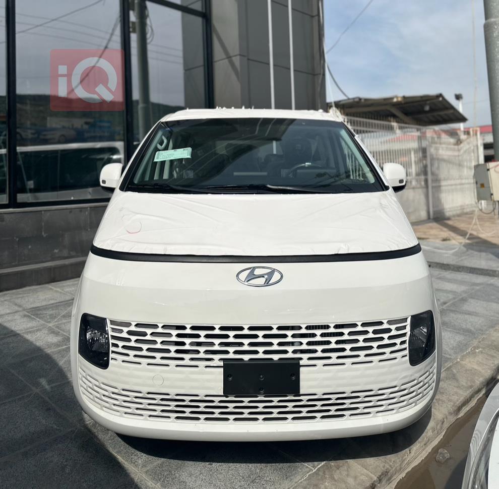 Hyundai Staria